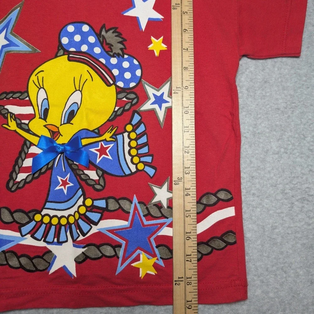 Warner Bros. measurements pit